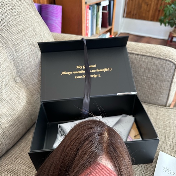 NWT Nuoala 100% human hair. Hand tied, HD lace, combs&bands. Amazing quality. - Picture 7 of 11